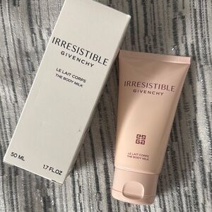 Givenchy Irresistible Body Milk - Pink